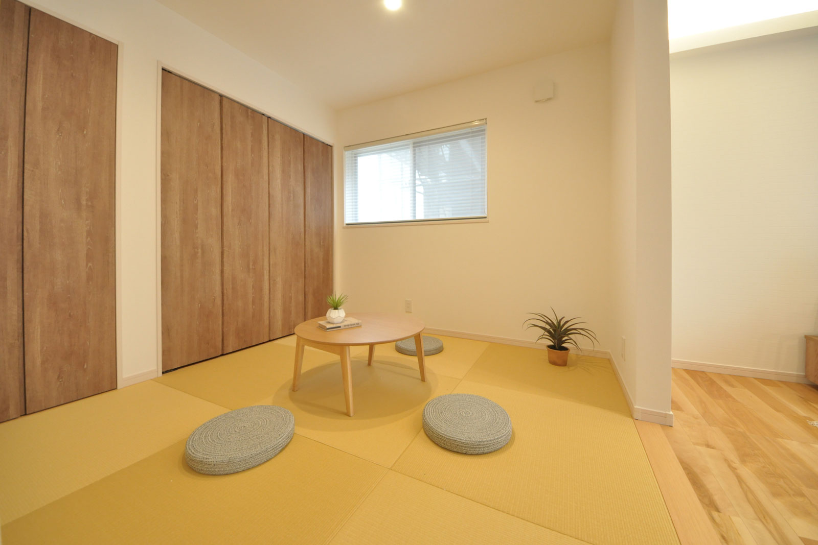 LDK横に配置された和室スペースのイメージ（街角モデル）